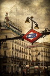 Cuadro del metro "vodafone Sol" de la Puerta del Sol de Madrid nº01